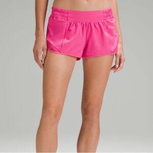 Lululemon Hotty Hot Low Rise 2.5” Shorts